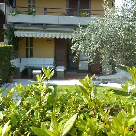 公寓 Centro Con Piscina E Giardino Privato *