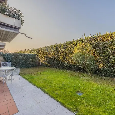 Centro Con Piscina E Giardino Privato *