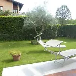 Appartamento Centro Lazise Con Piscina E Giardino Privato Apartmán *