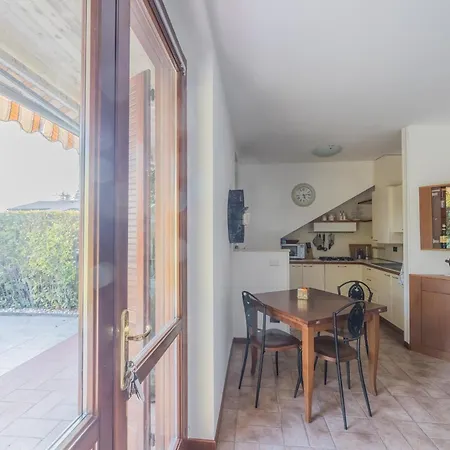 Appartamento Centro Lazise Con Piscina E Giardino Privato * Lazise